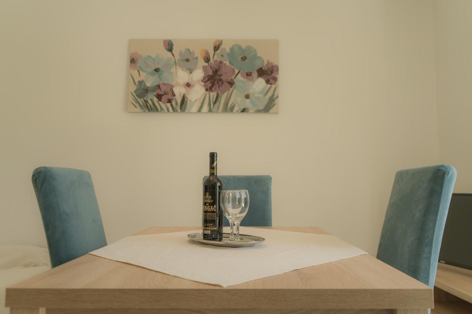 Apartment Gloria Kaštela Eksteriør bilde